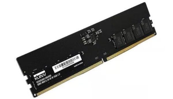 https://www.markaziqra.com/wp-content/uploads/2025/03/KLEVV-16GB-DDR5-4800MHZ-CL-40-40-40-77-DESKTOP-Memory1-600x600.jpg_1-e1742068741773.jpeg